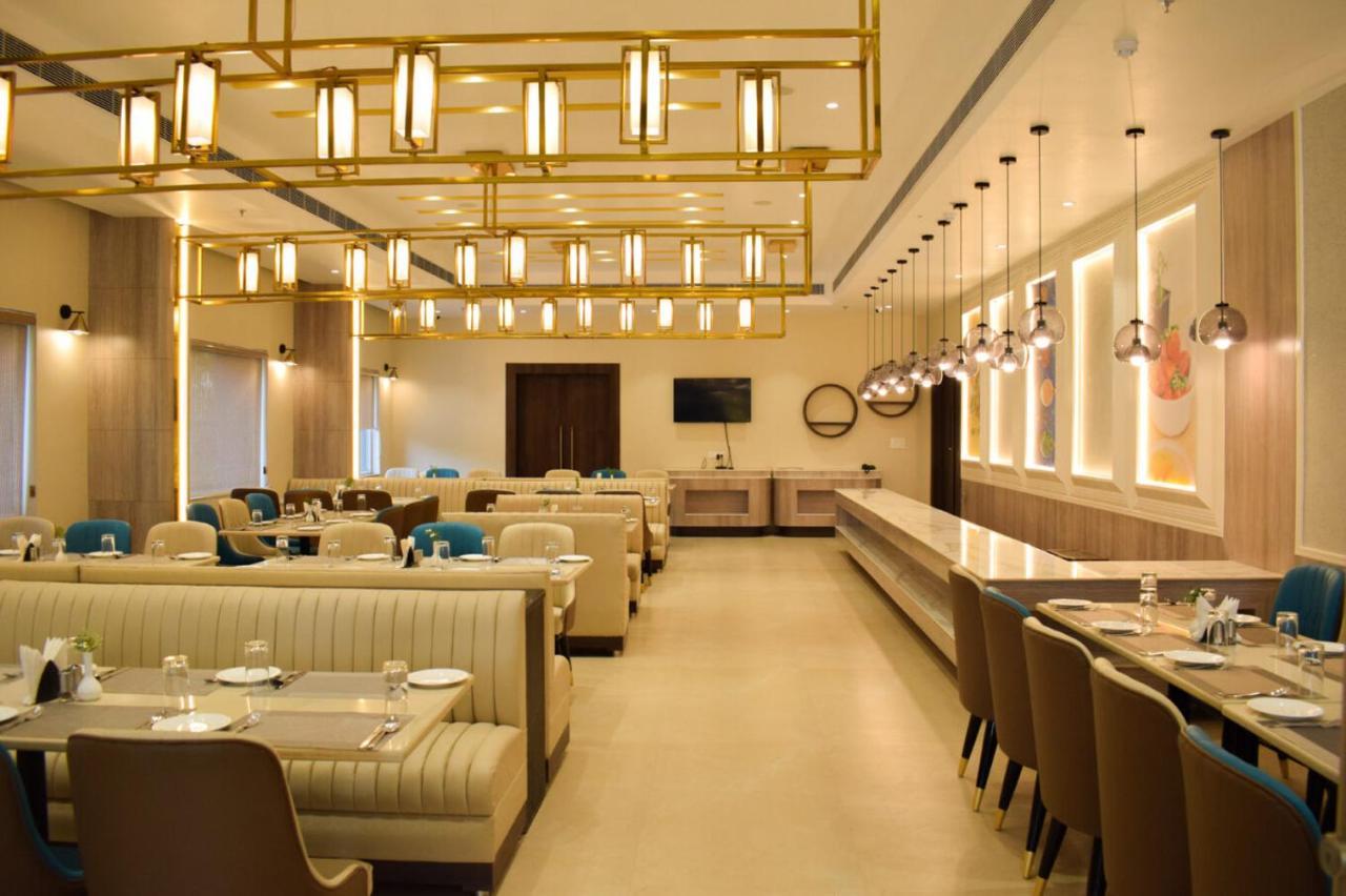 Tulip Inn Shravasti Bahraich Ngoại thất bức ảnh