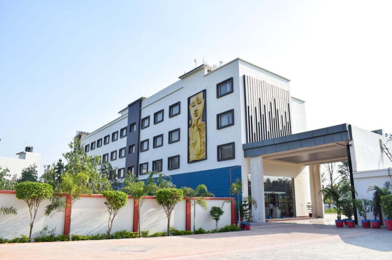 Tulip Inn Shravasti Bahraich Ngoại thất bức ảnh